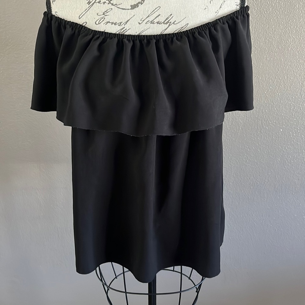 Black flare top/tube top